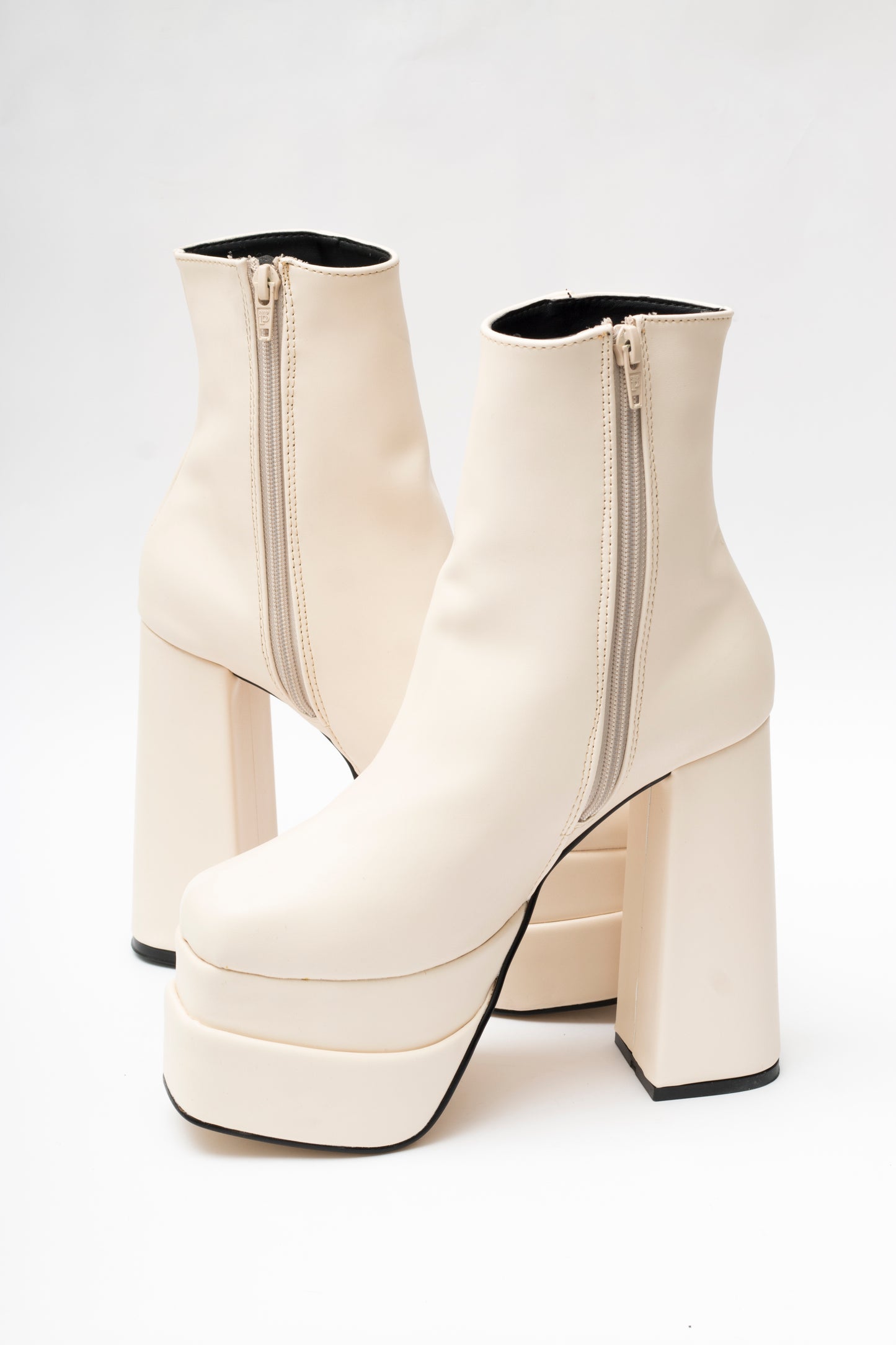 The Helena Shell Boot